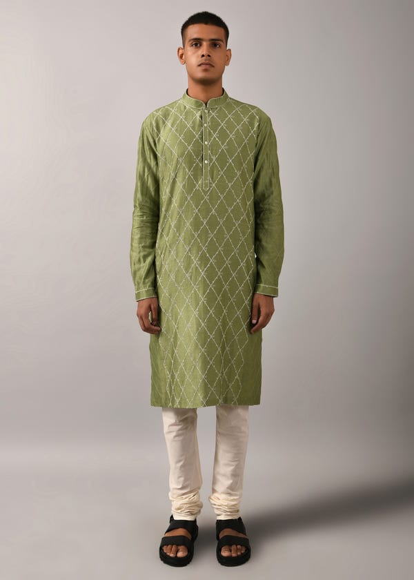 Countrymade India — Diamond Pattern Hand Embroidered Kurta Set
