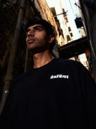 Gully Tee Black view 3