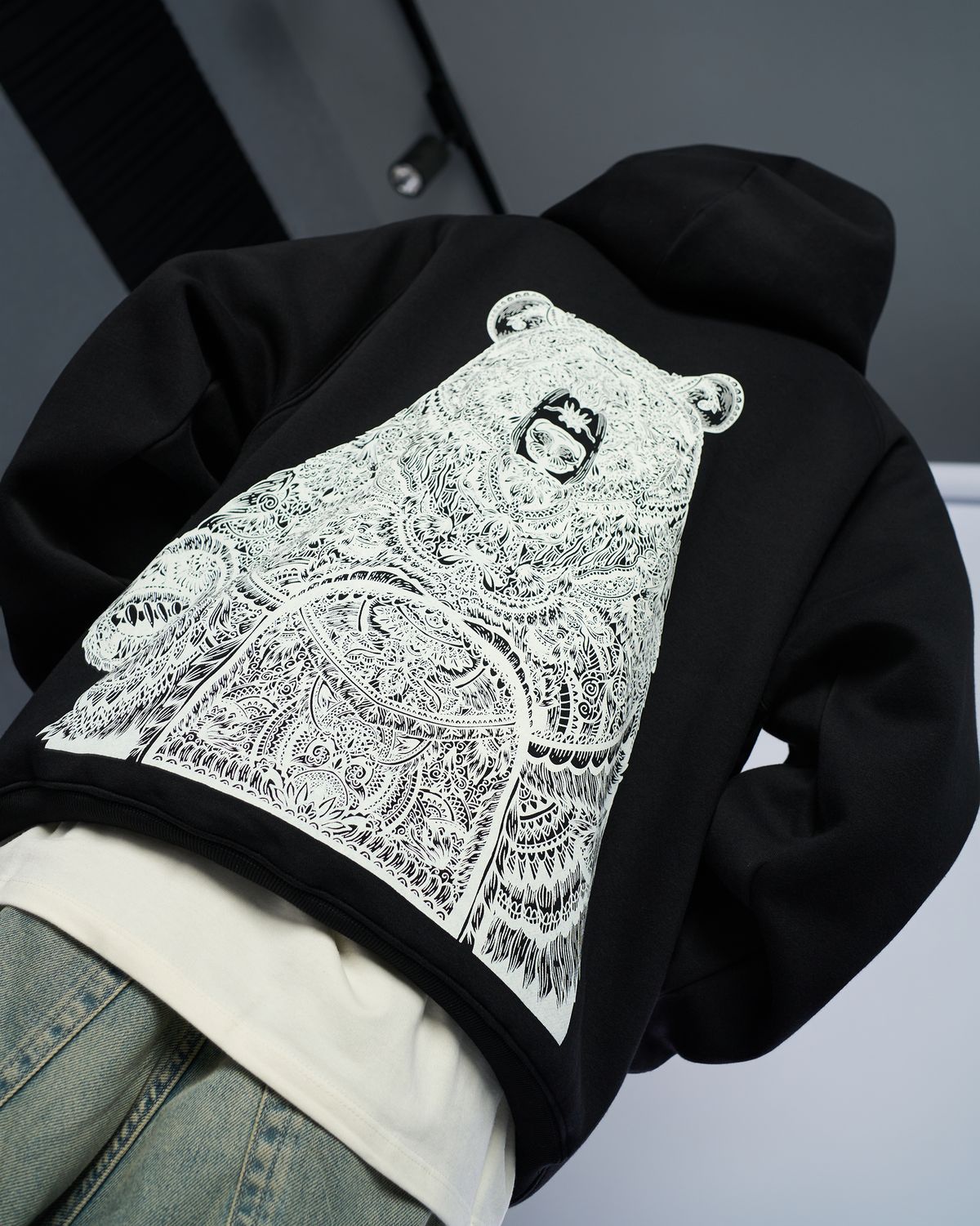 Mandala Hoodie Black - image 9