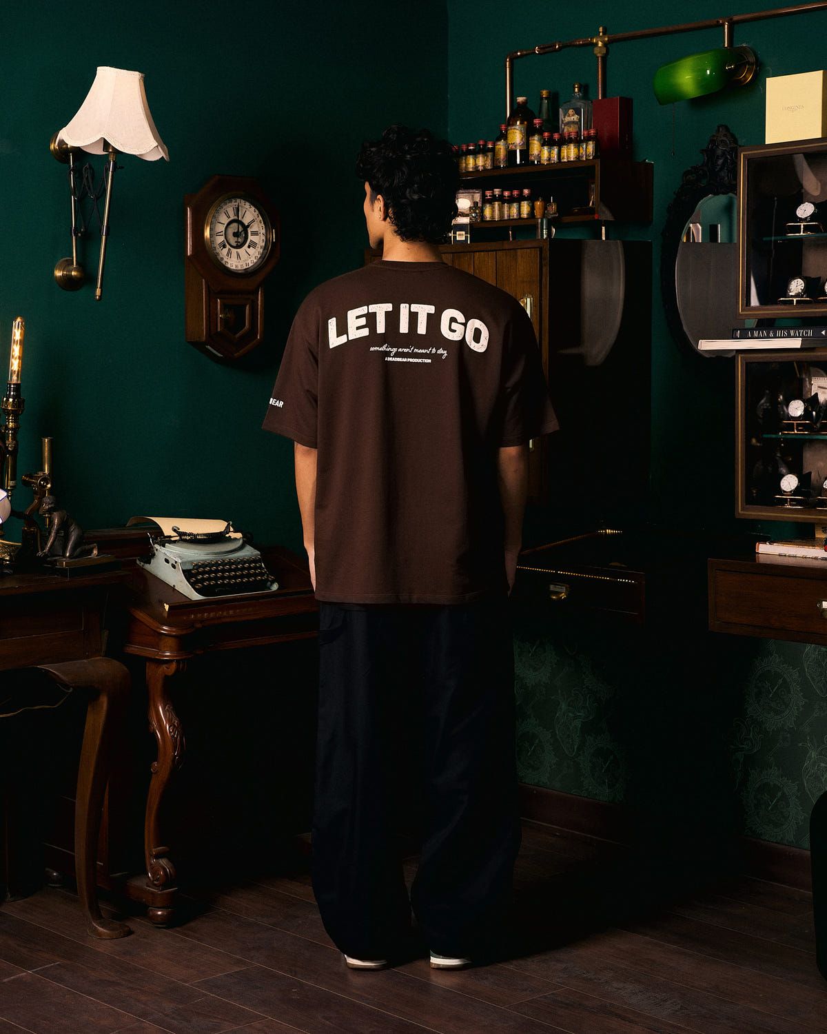 Closure Tee Brown - image 9