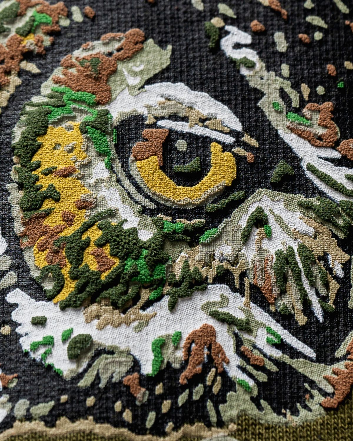 Messenger Tee Olive - image 3