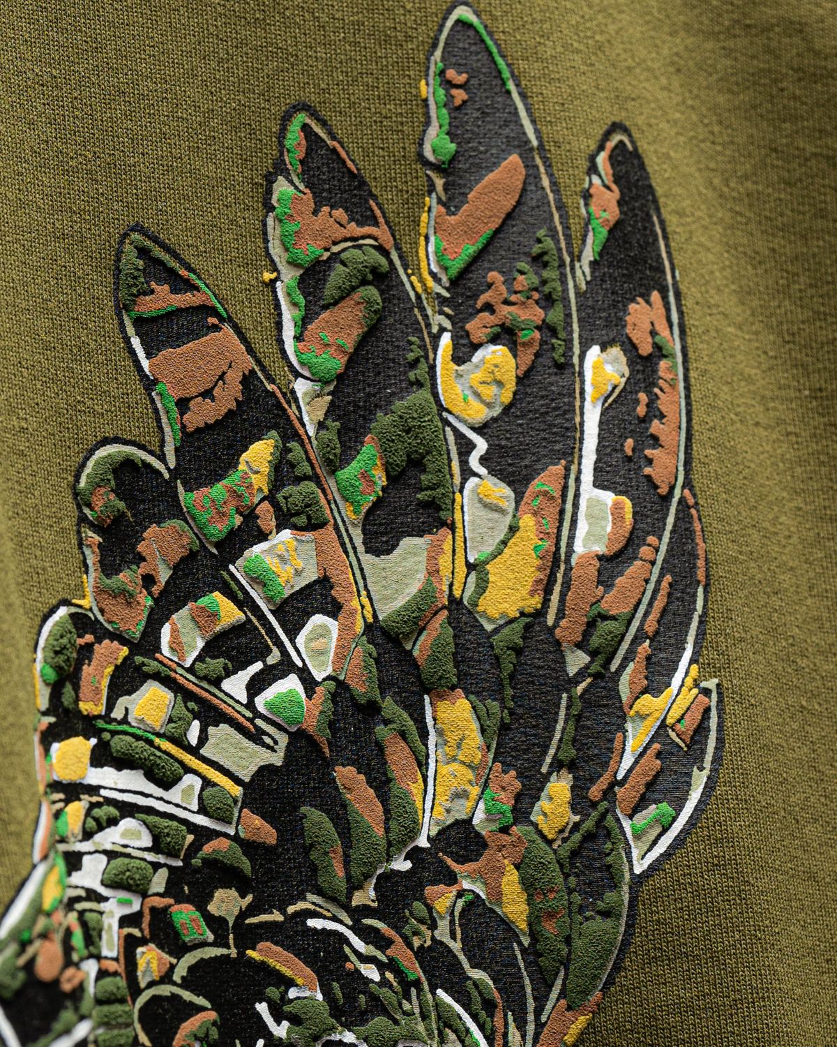 Messenger Tee Olive - image 7