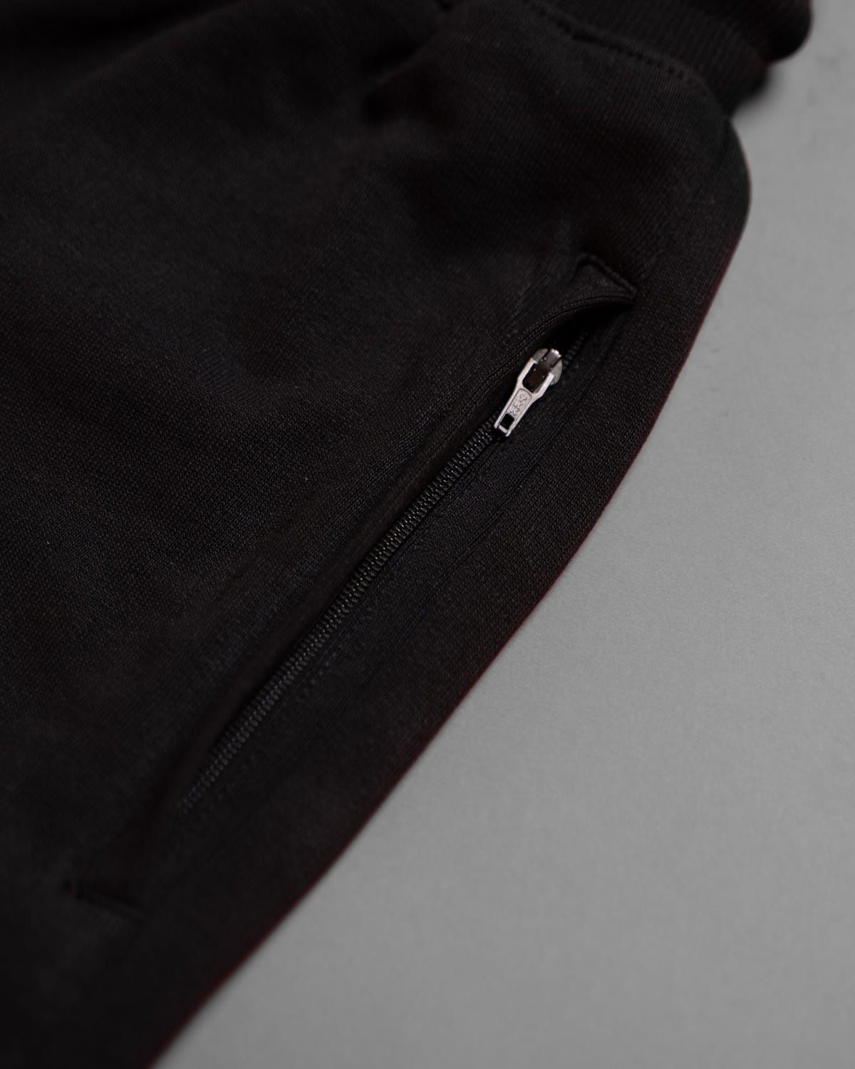 Varsity Shorts Black - image 7