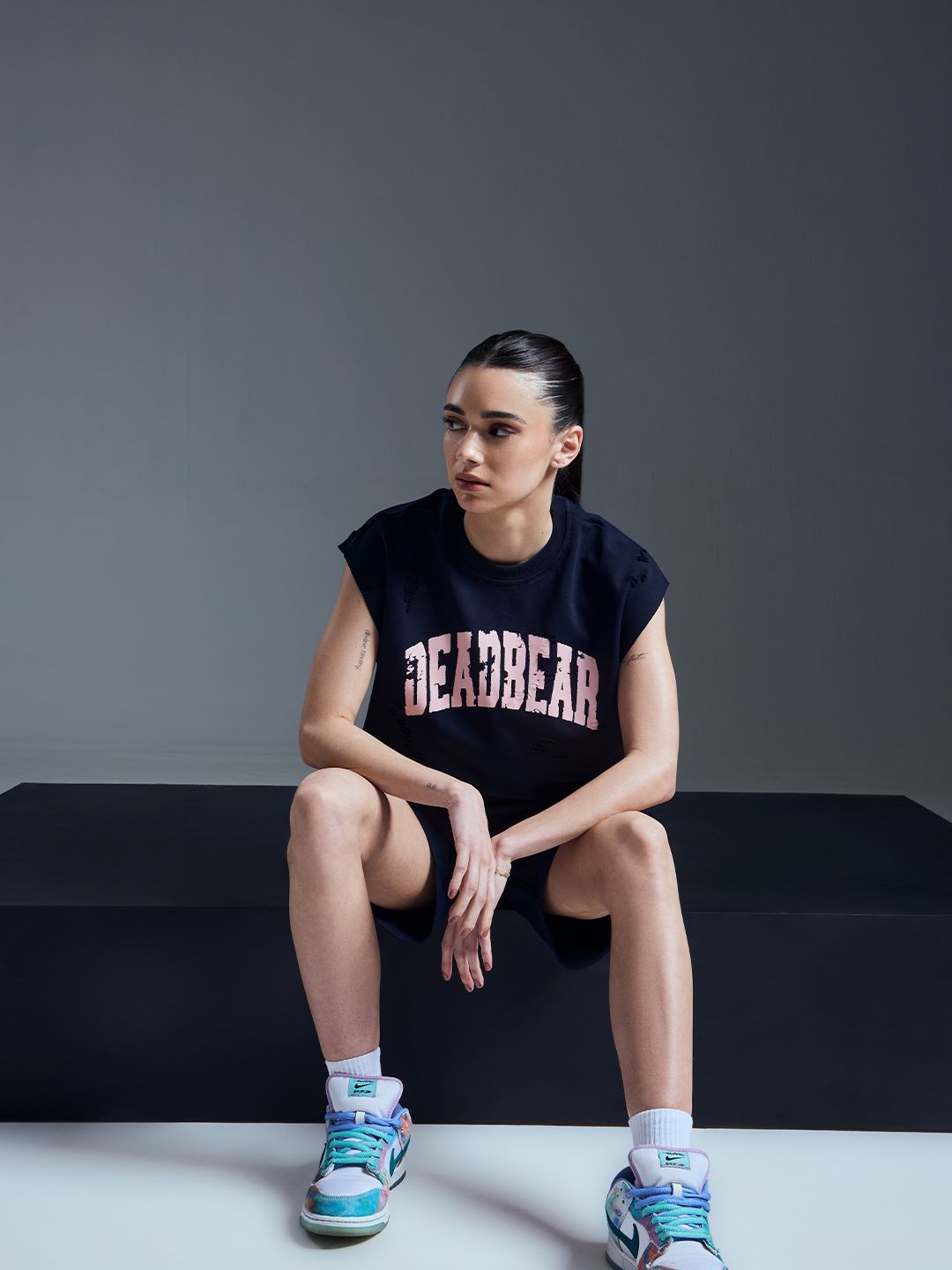 Distressed Navy Tank - image 3