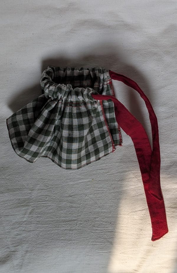 Deeta — Yuna scrunchie