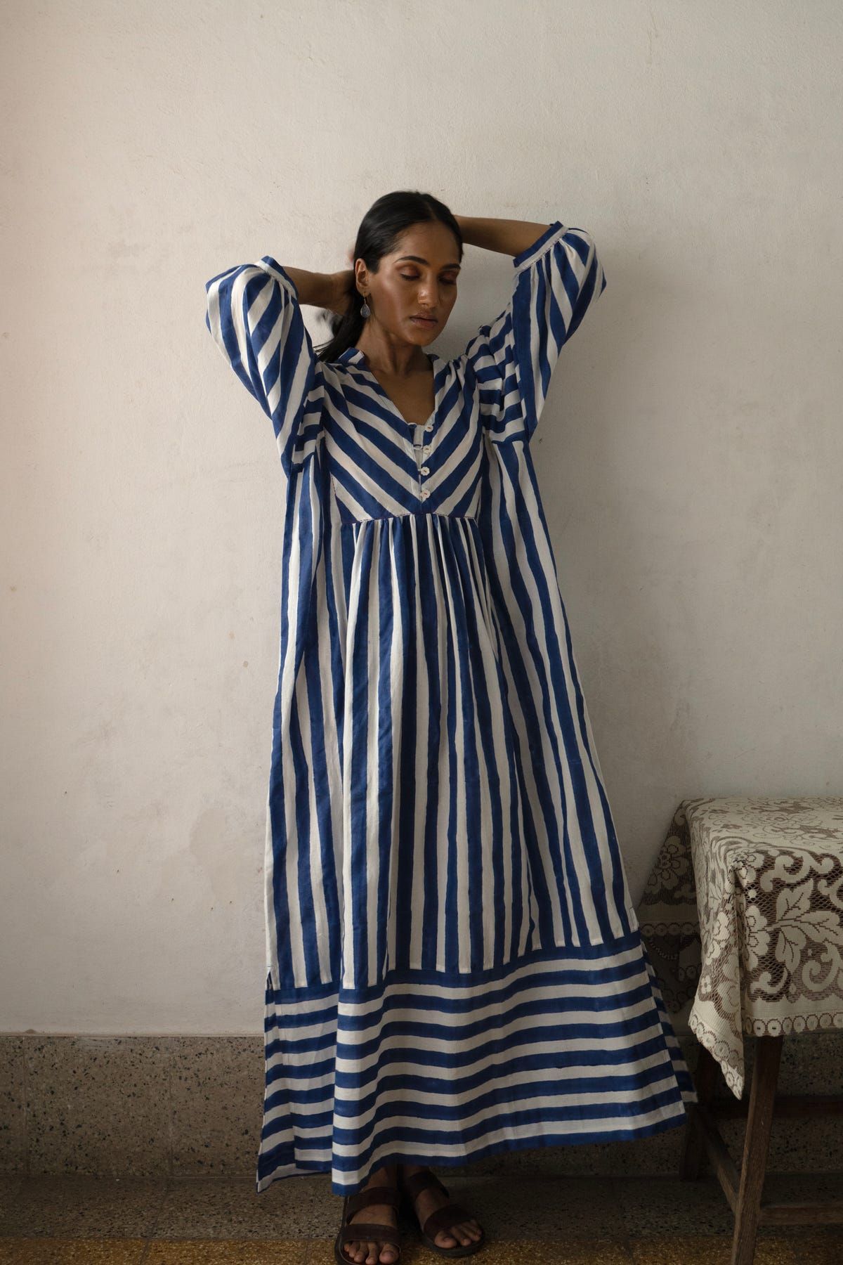 Nidar Tea dress - image 3