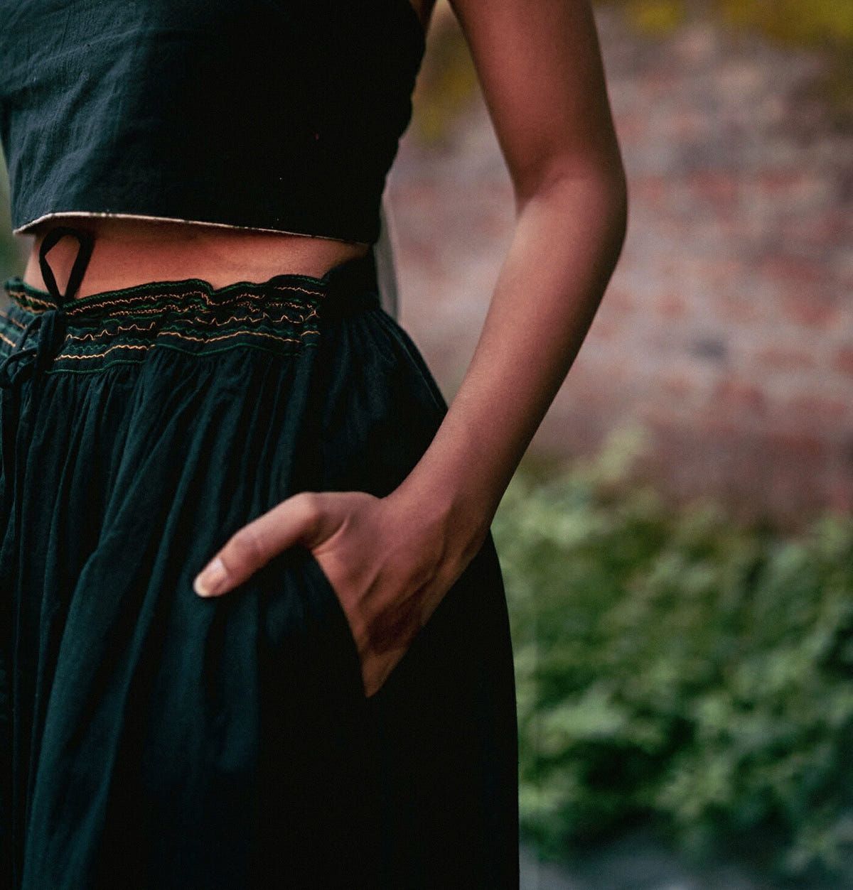 'YUKI' mid length gathered skirt - image 5