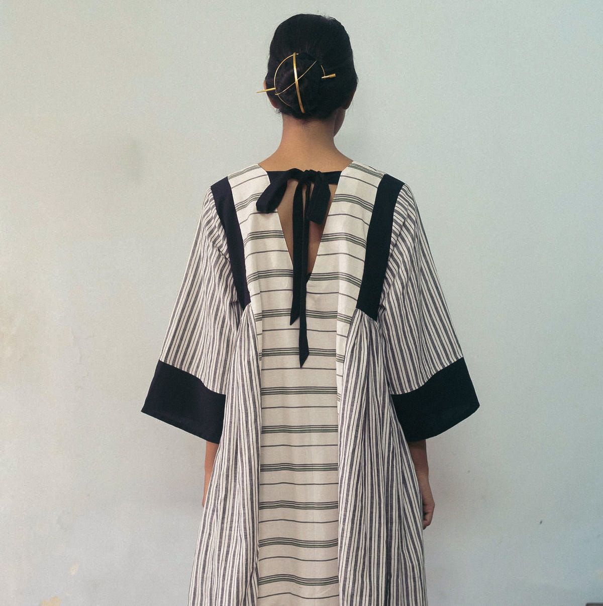 Shima Dress - image 4
