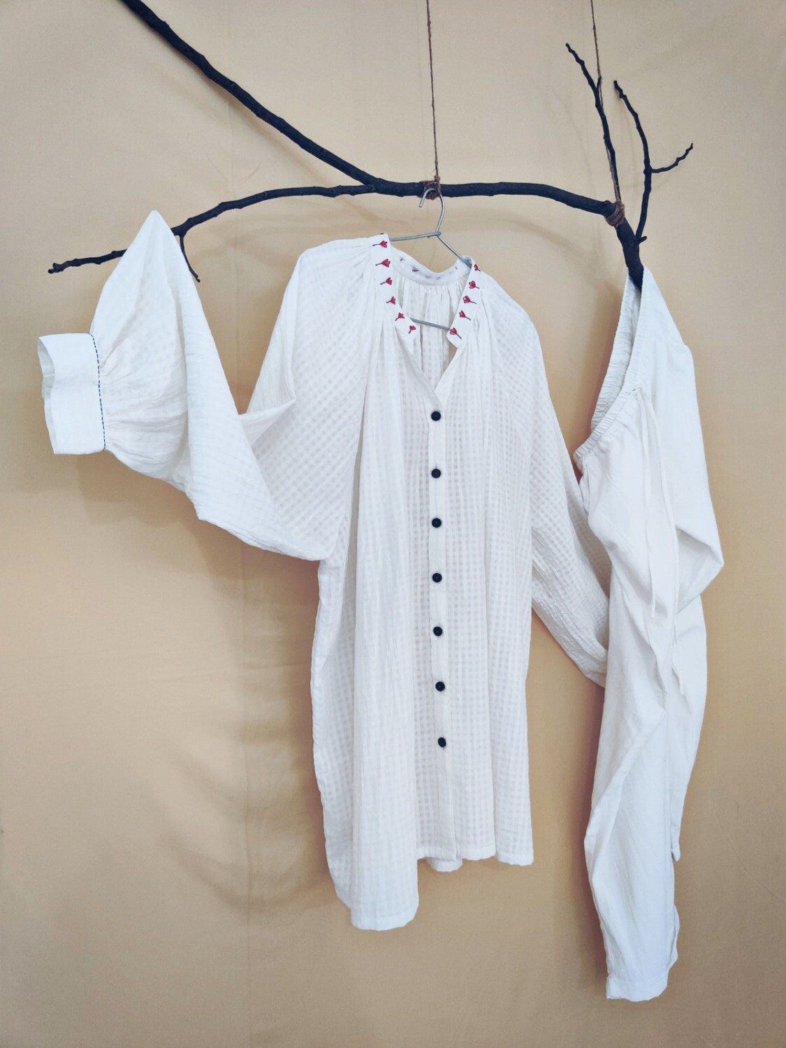 Classic white coord set - image 14