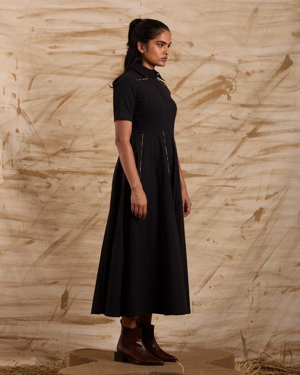 ERODE — The Native Dress - Black