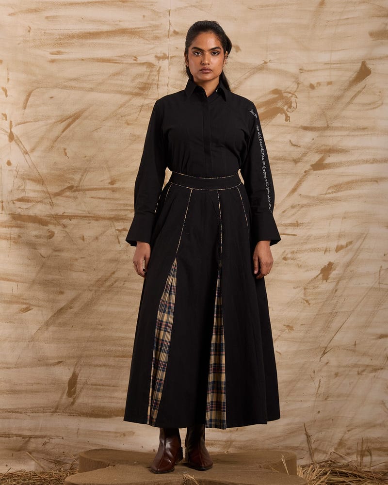 The Native Skirt - Black