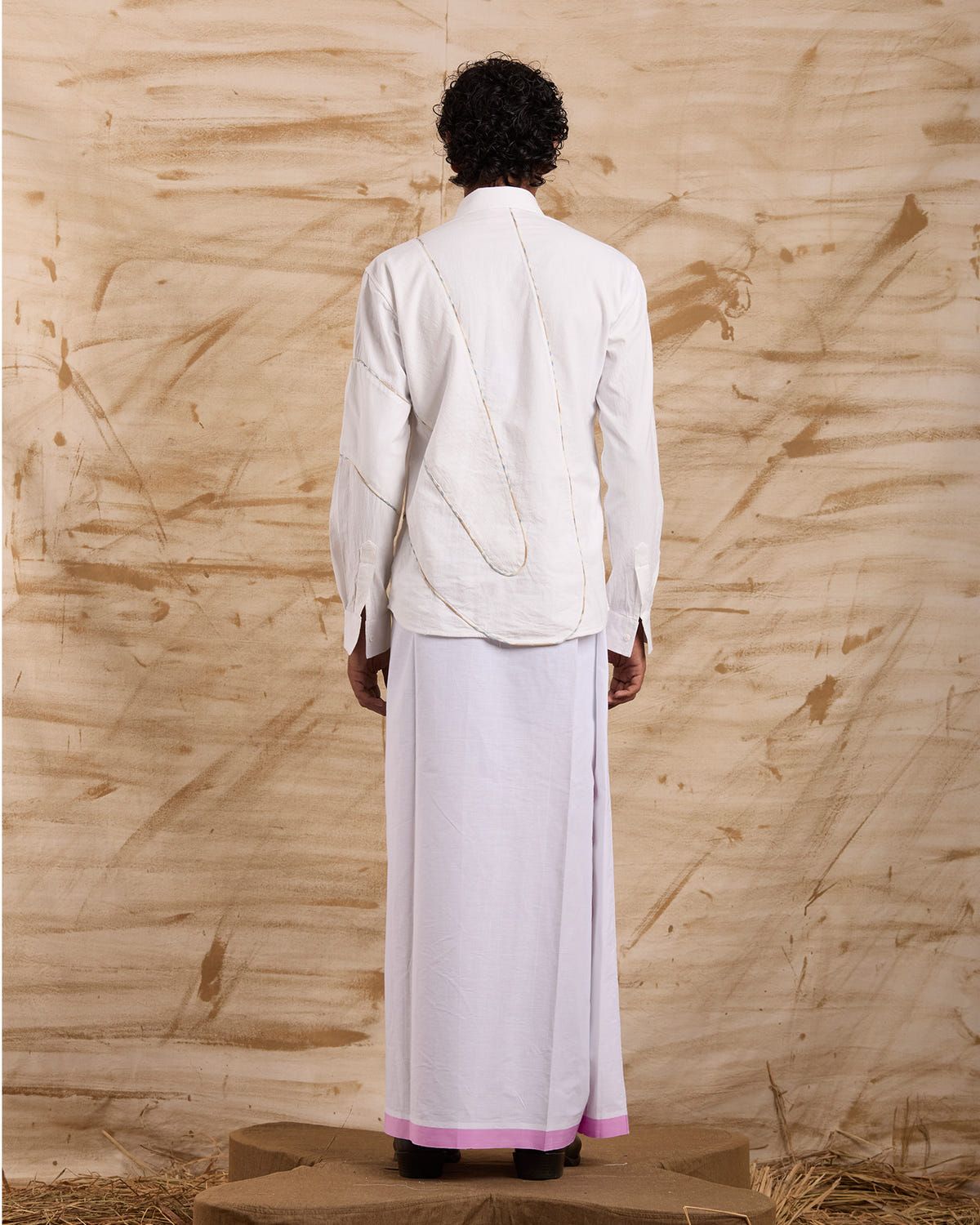Veshti Embroidered - Pink - image 4