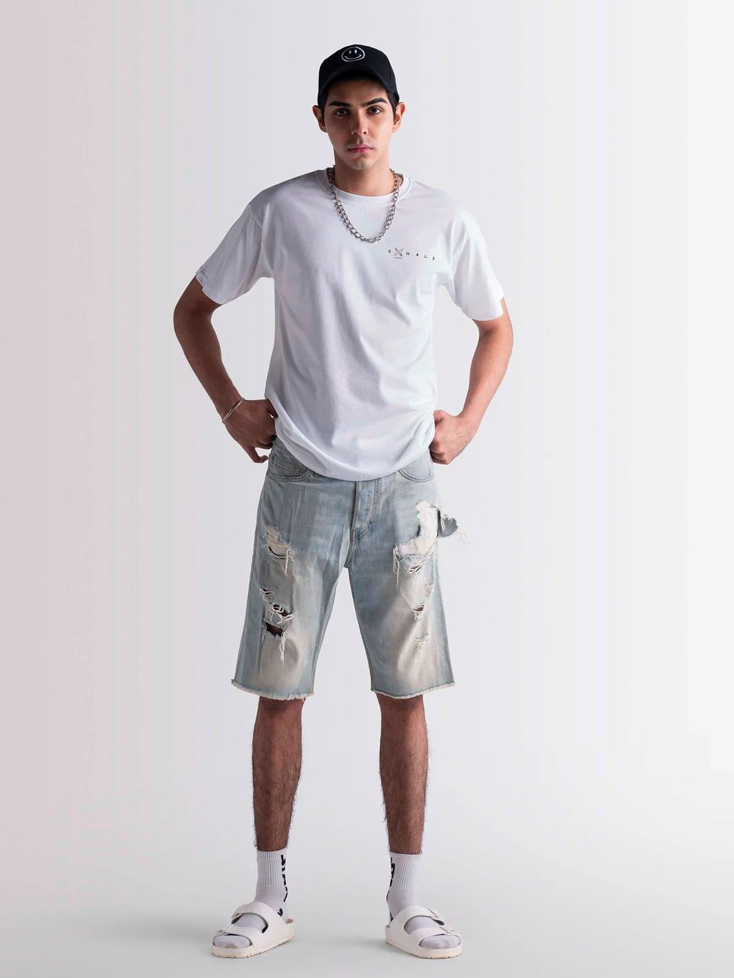 The Vishwa • Tee - image 4
