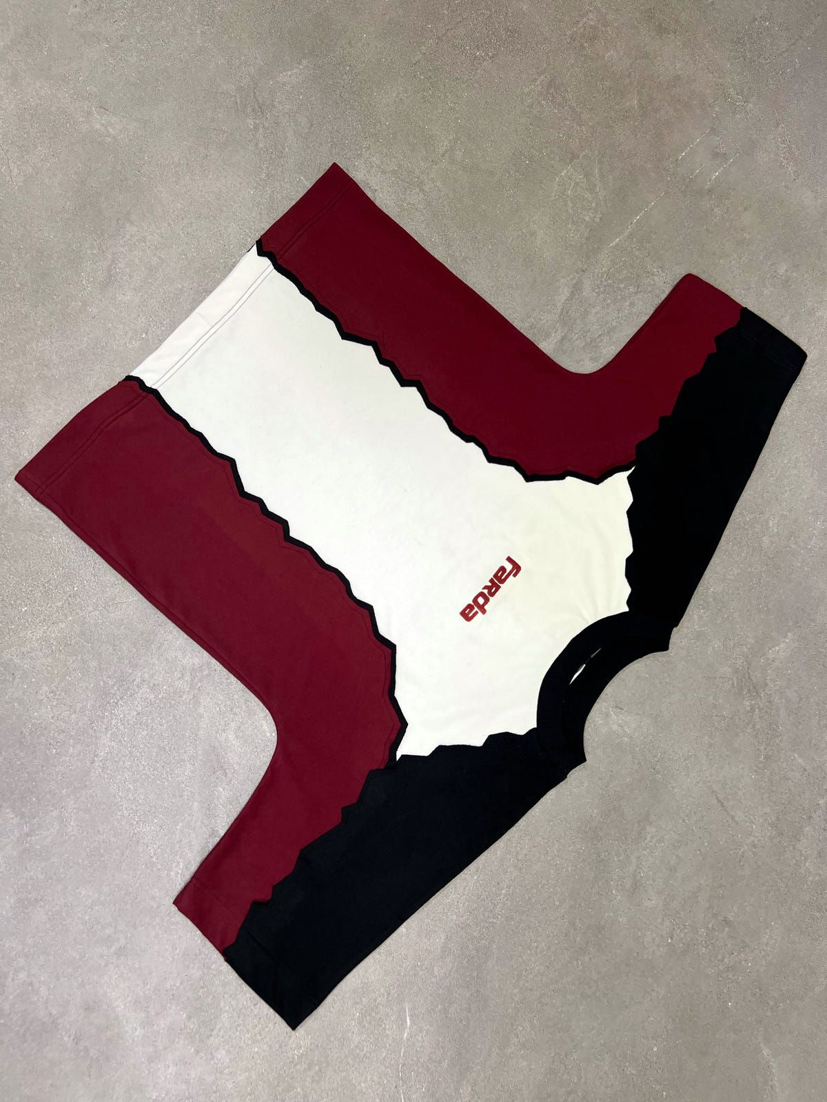 HEXA TEE: MAROON/BLACK/WHITE - image 4