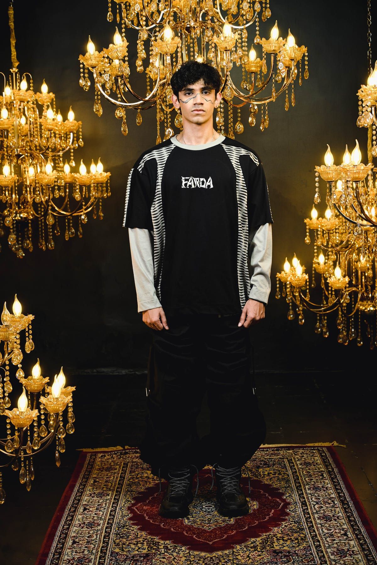 EVEREST TEE: CITY [UNISEX] - image 1