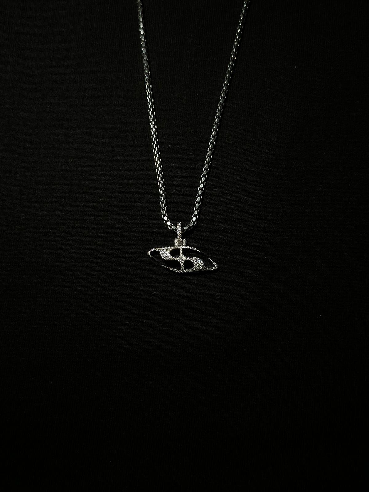 THE EYE OF FARDA PENDANT - image 3