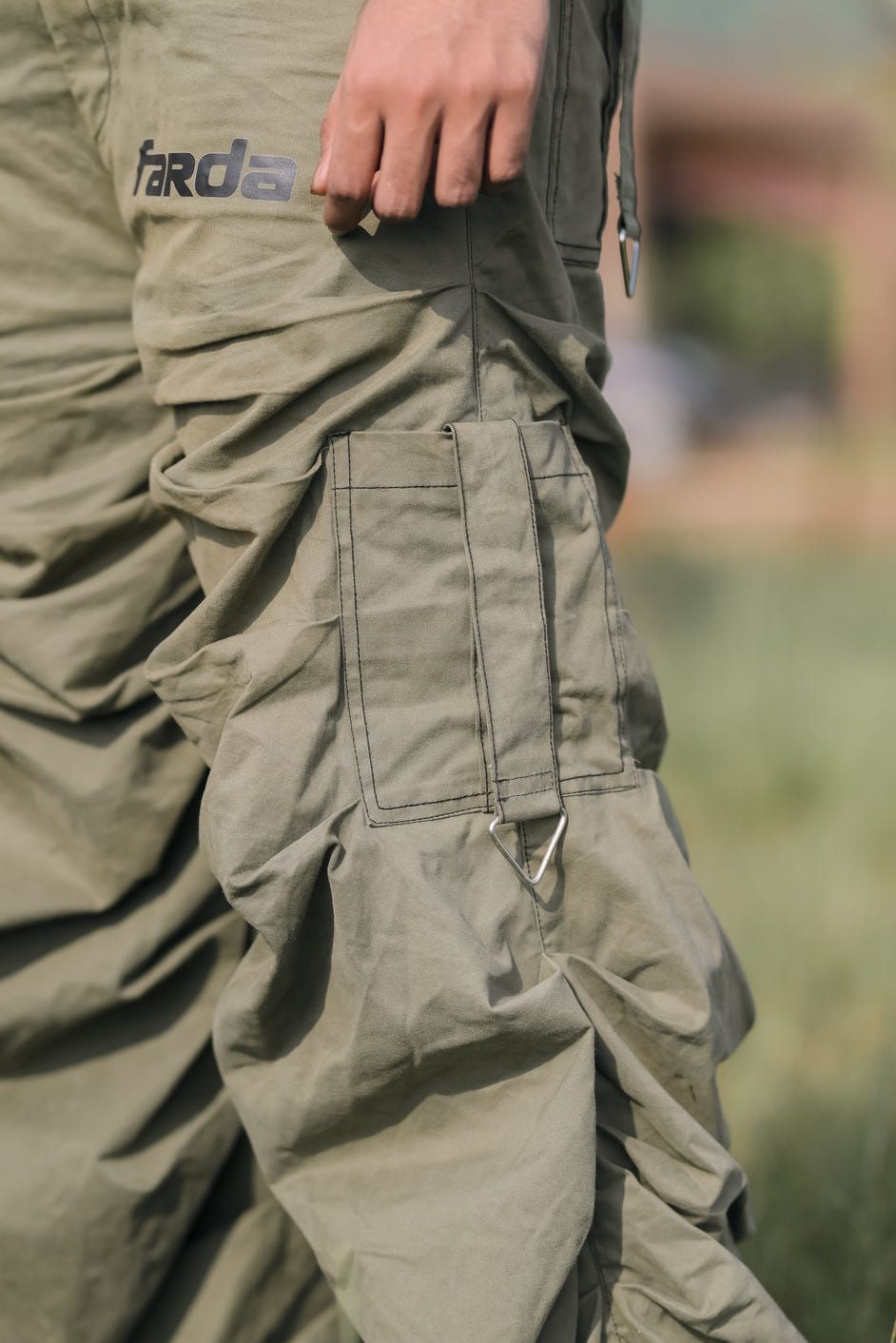 BRAGGY CARGOS: OLIVE GREEN - image 3