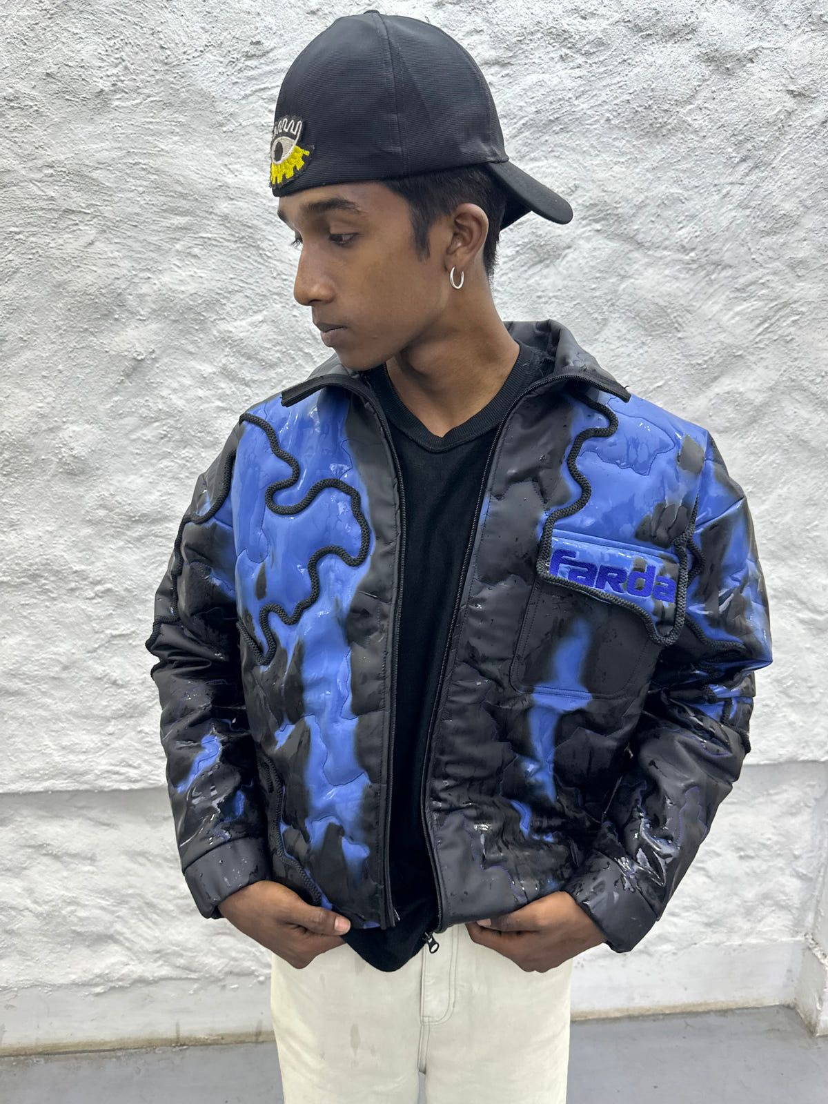 THERMOCHROMIC JACKET: BLUE BLACK - image 2