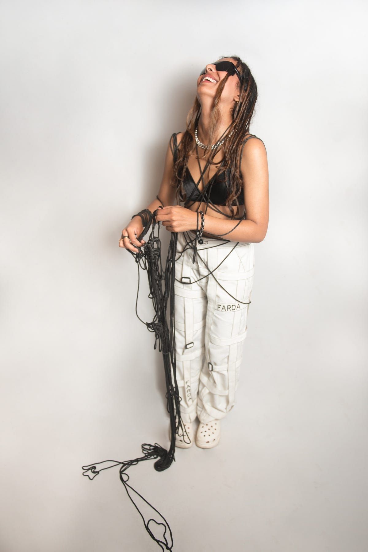 TRAP CARGOS BONE - image 2