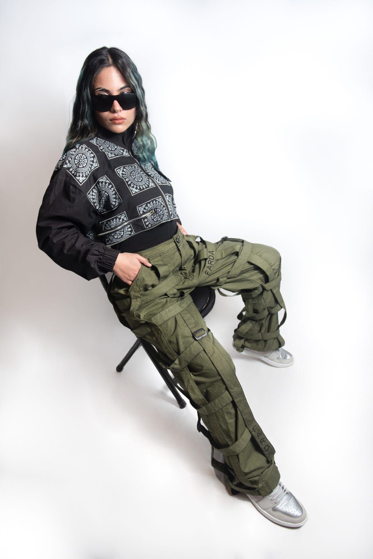 TOURMALINE CROPABLE JACKET - image 9