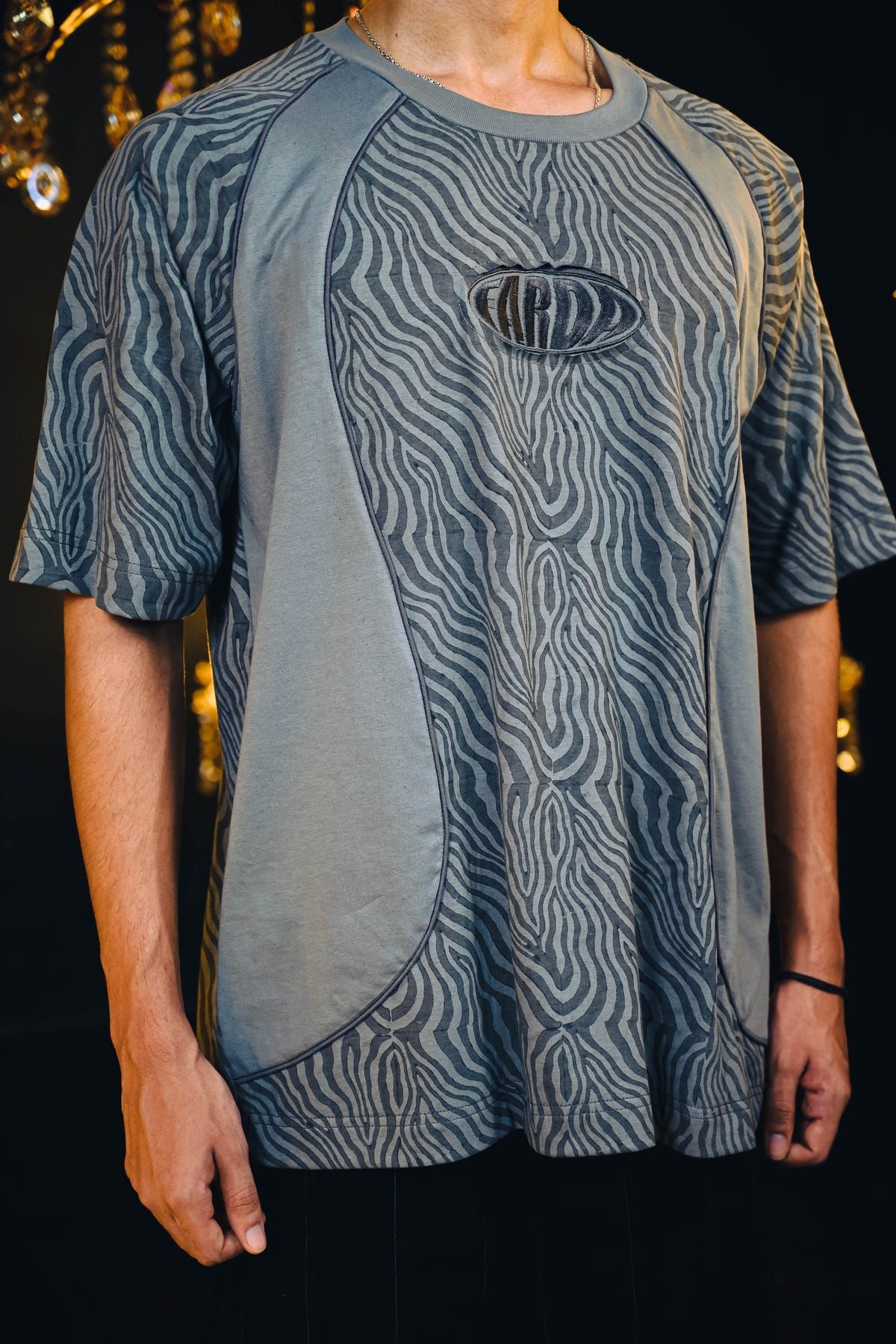EZBRA TEE: METEOR [UNISEX] - image 3