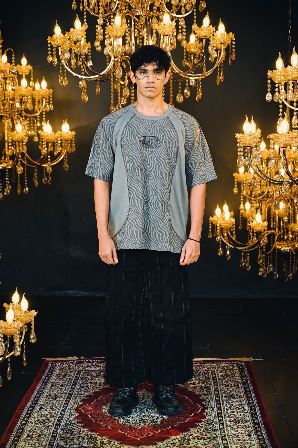 EZBRA TEE: METEOR [UNISEX] - image 5