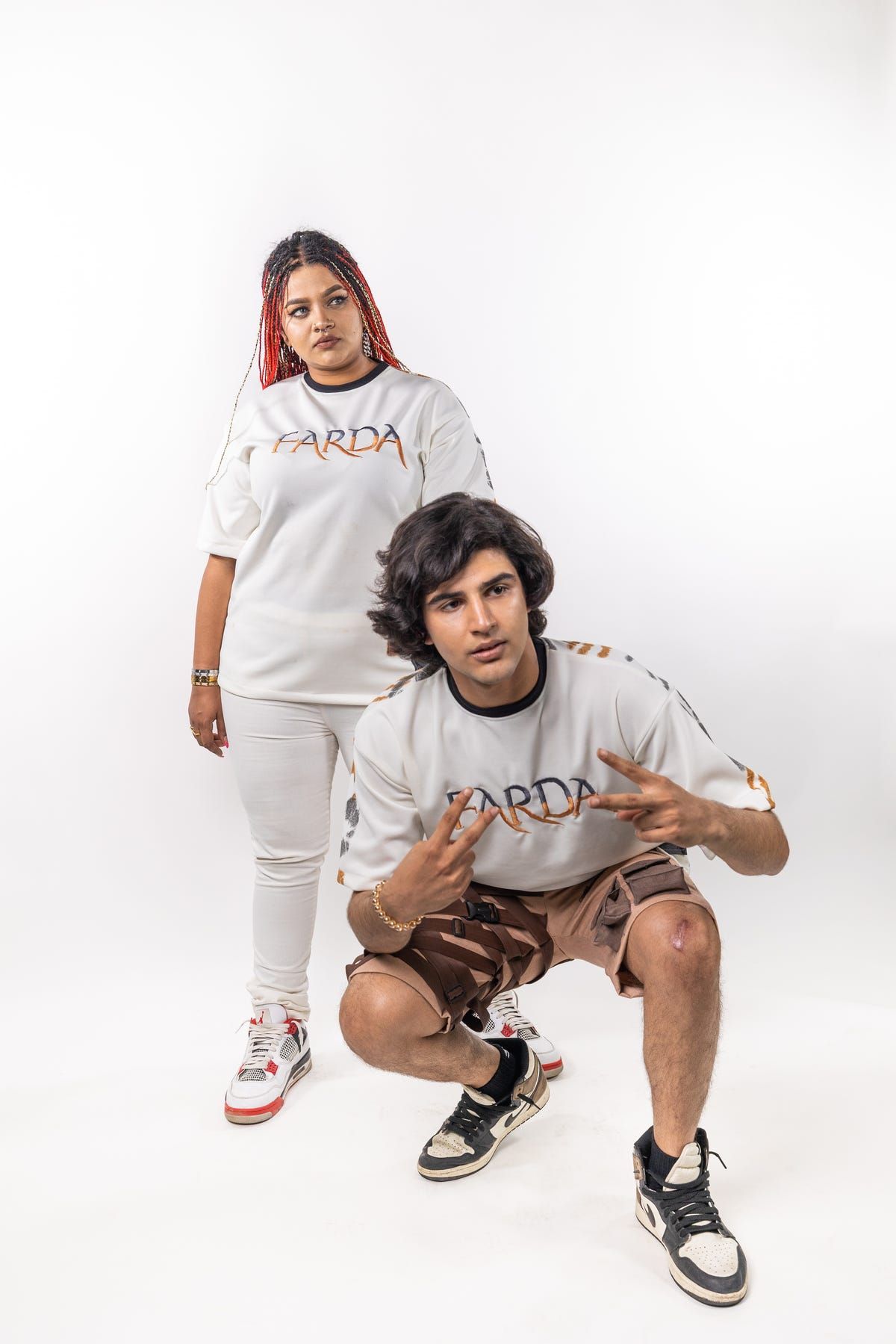 ODE TEE - image 11