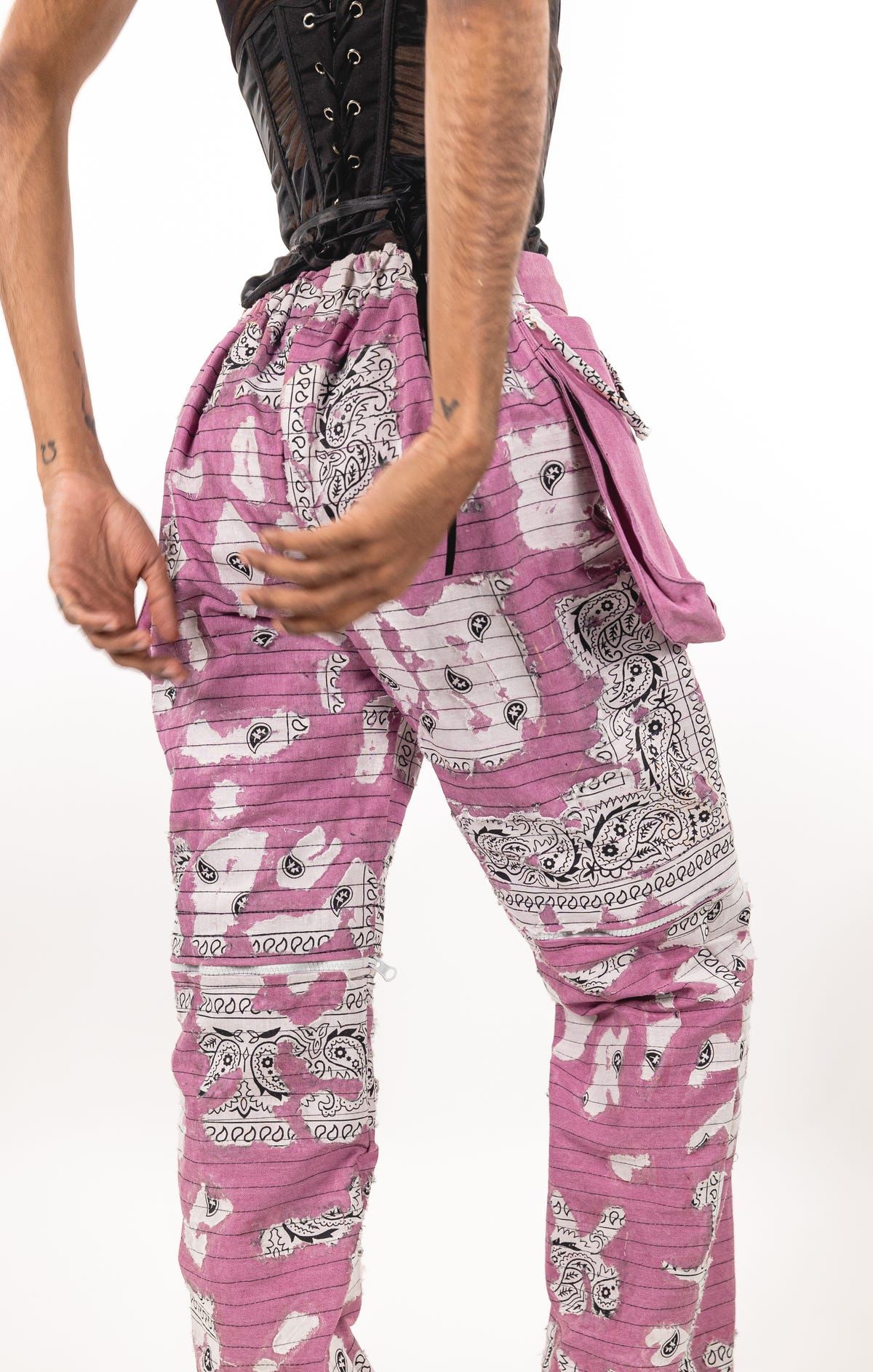 ELYSIAN CARGOS - image 6