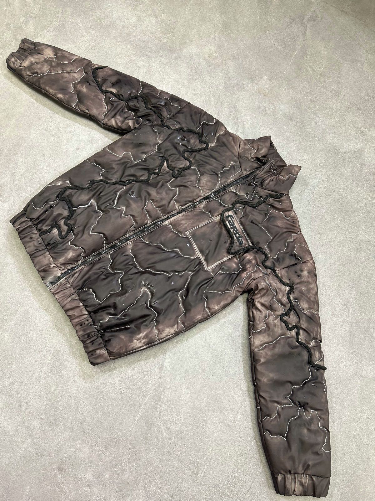 THERMOCHROMIC JACKET (DARK SMOKE) - image 2