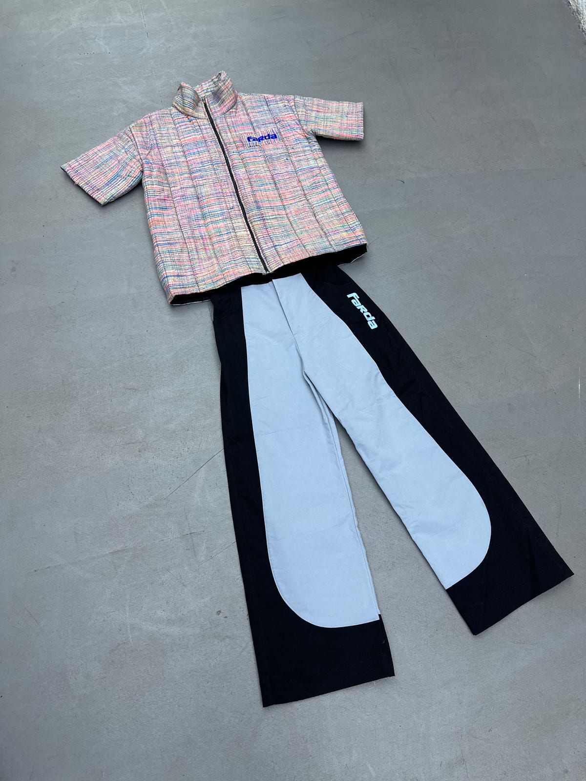 KALEIDOSCOPE PUFFER SHIRT - image 6