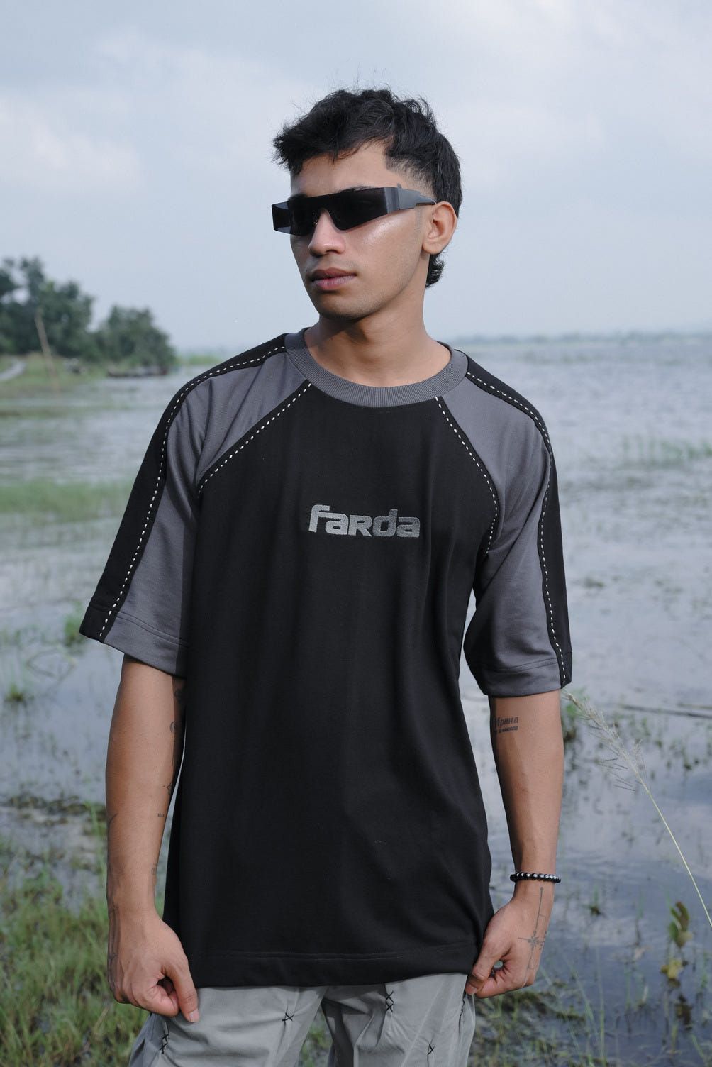 BIMBLE TEE: BLACK - image 1
