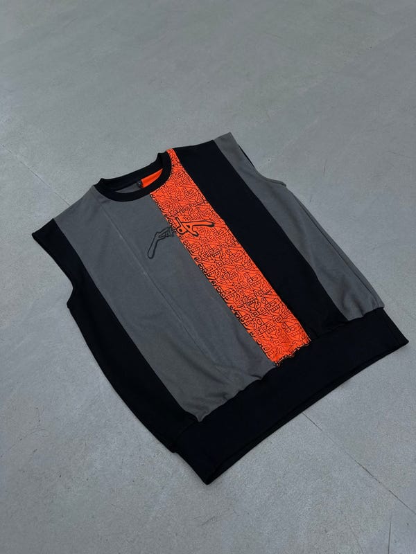 Farda — KOA SLEEVELESS TEE