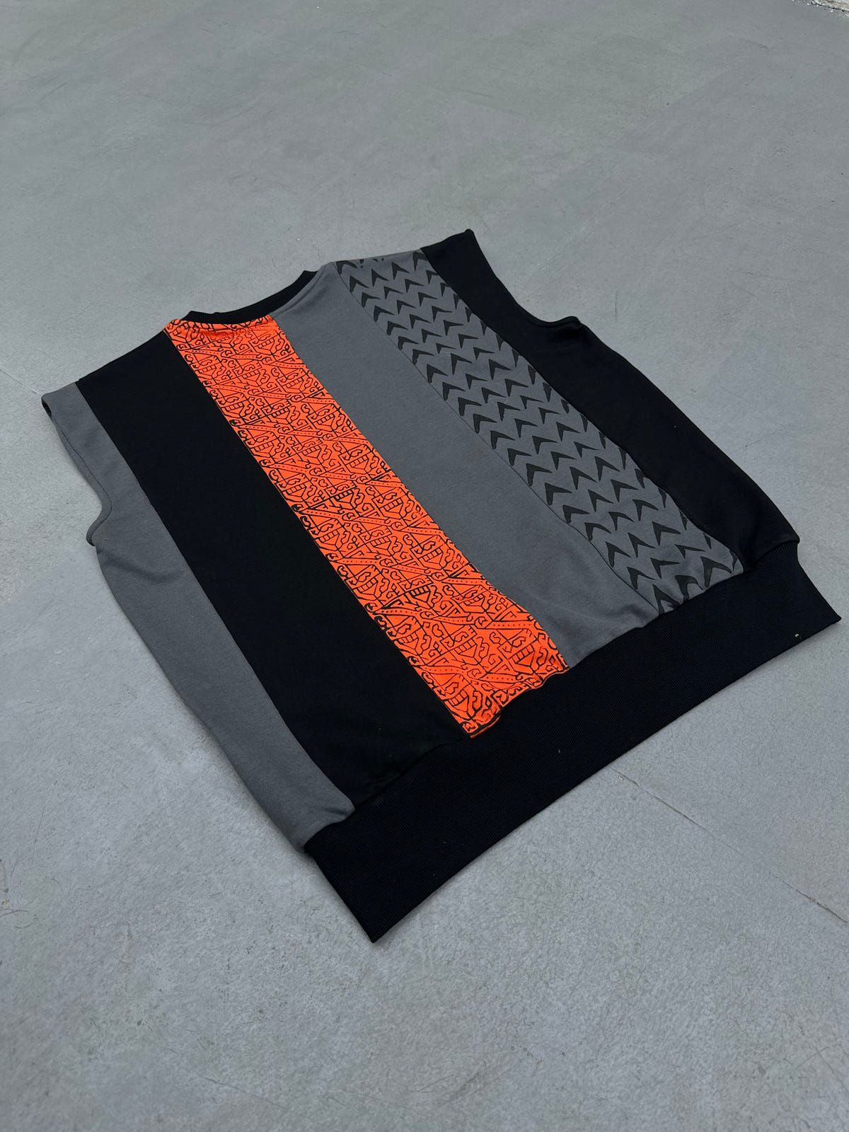 KOA SLEEVELESS TEE - image 3