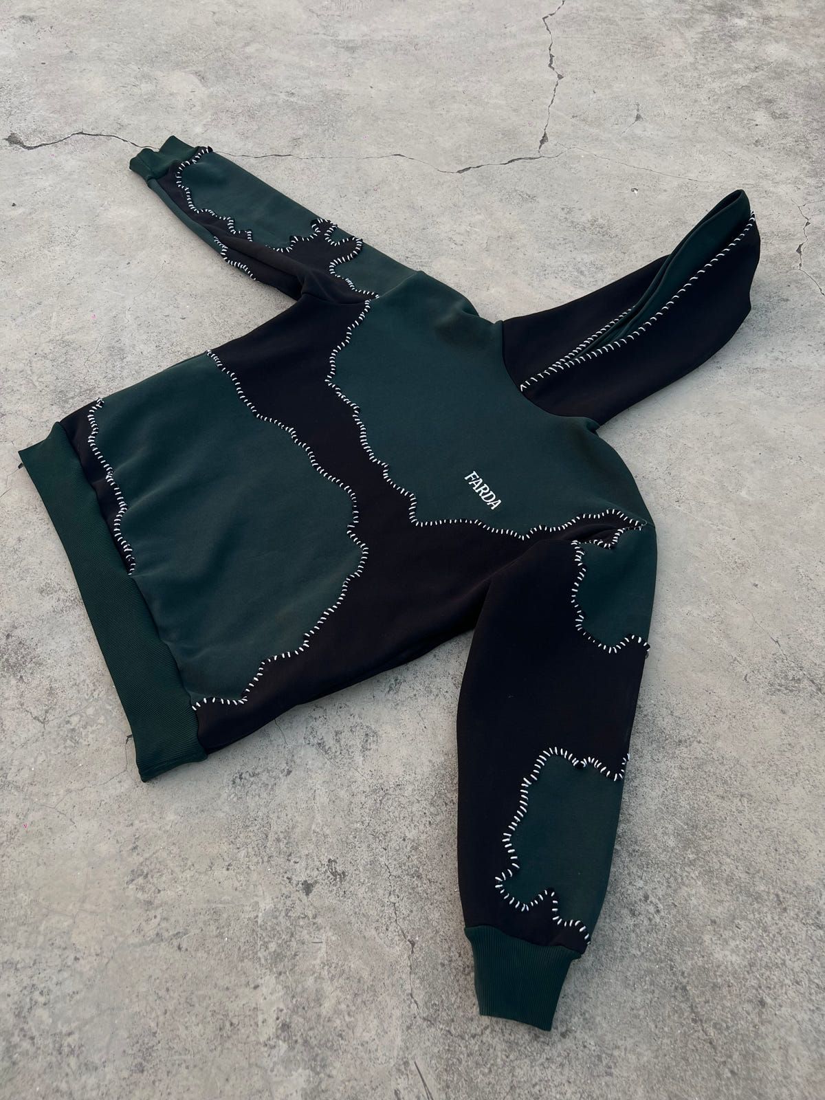 1.3 CAIM HOODIE - image 4