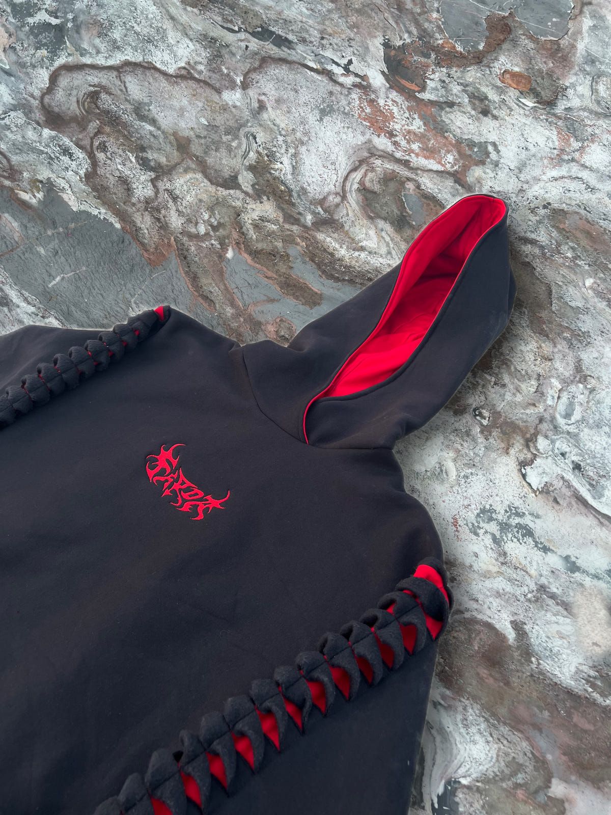 1.1 EXO HOODIE: BLACK/RED - image 12