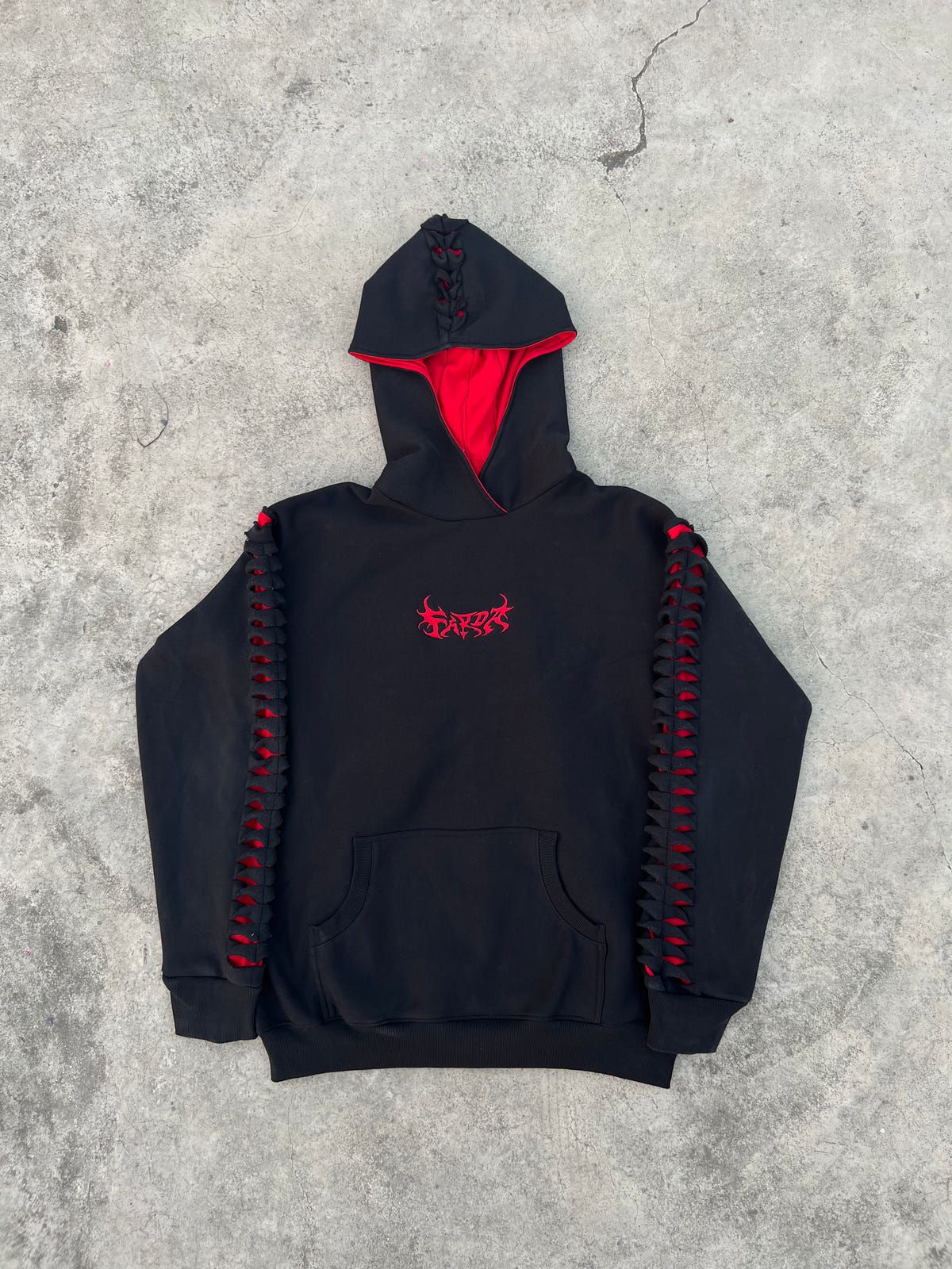 1.1 EXO HOODIE: BLACK/RED - image 3
