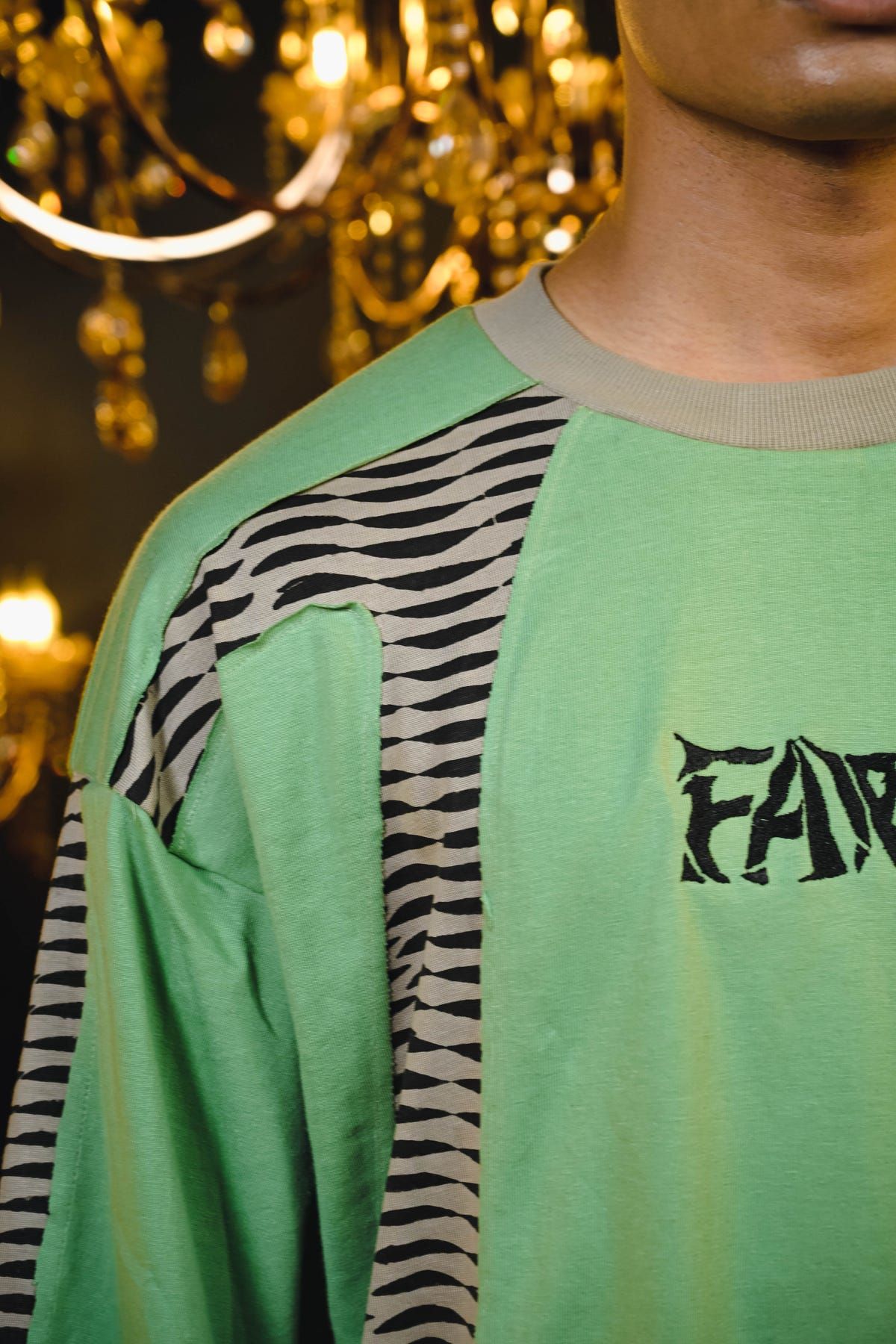 EVEREST TEE: TROPIC [UNISEX] - image 3
