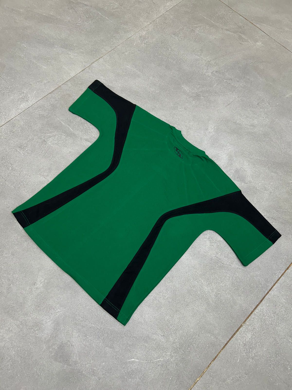 2.4 ACME TEE (GREEN/BLACK) - image 3