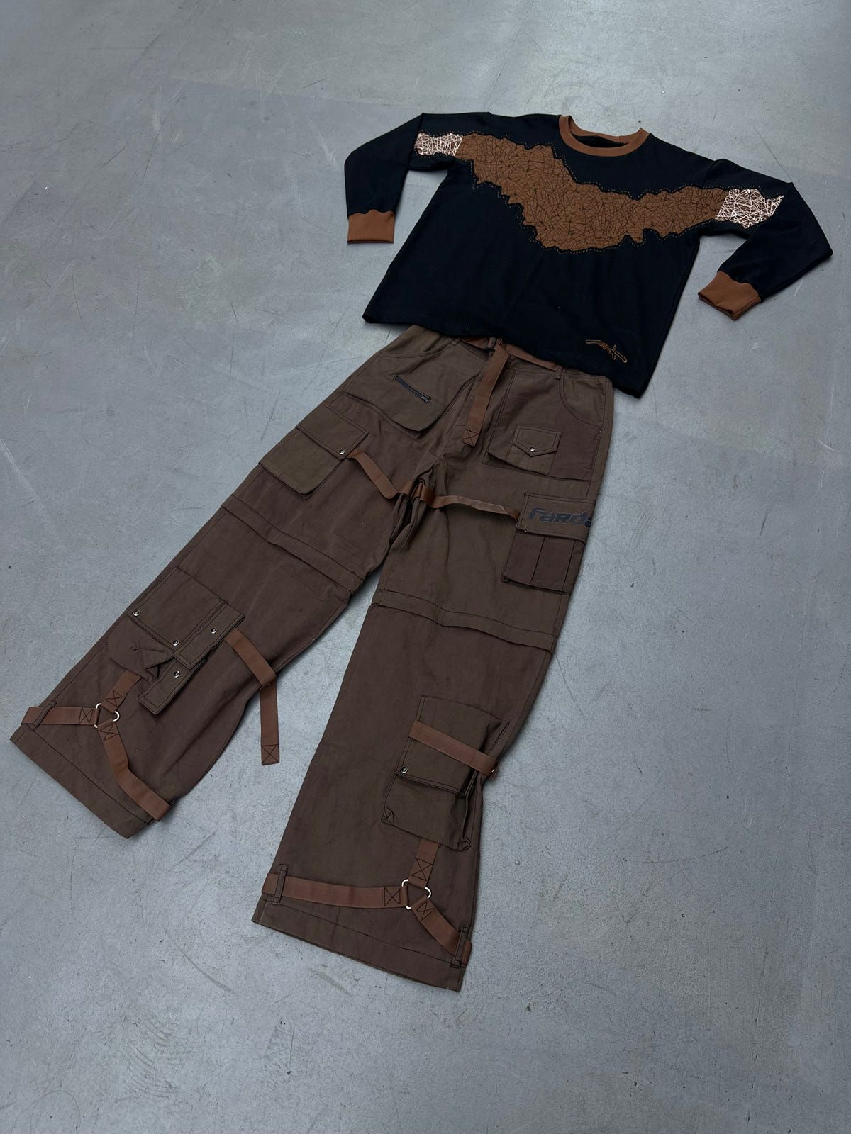 Ruya Tee - image 6