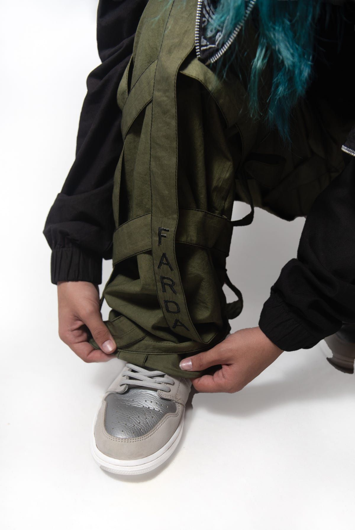 TRAP CARGOS: OLIVE - image 5
