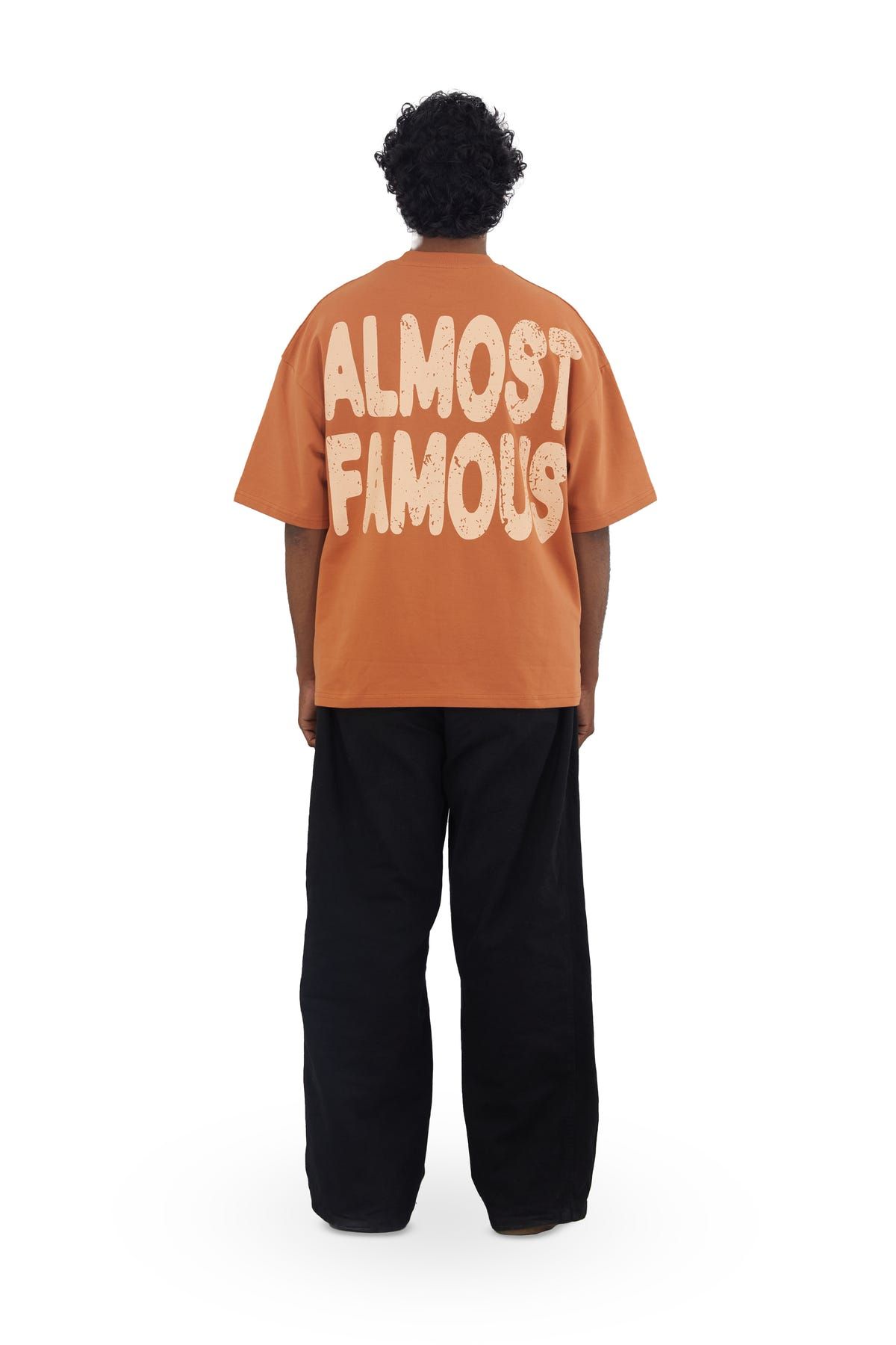 FAMOUS TEE - image 4