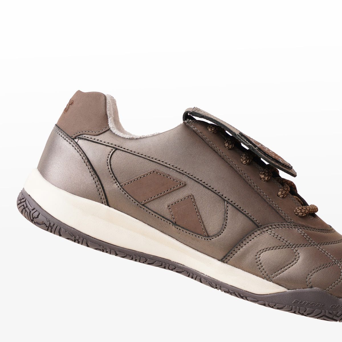 Gully Labs X Nivia - Eleven Crest - image 5
