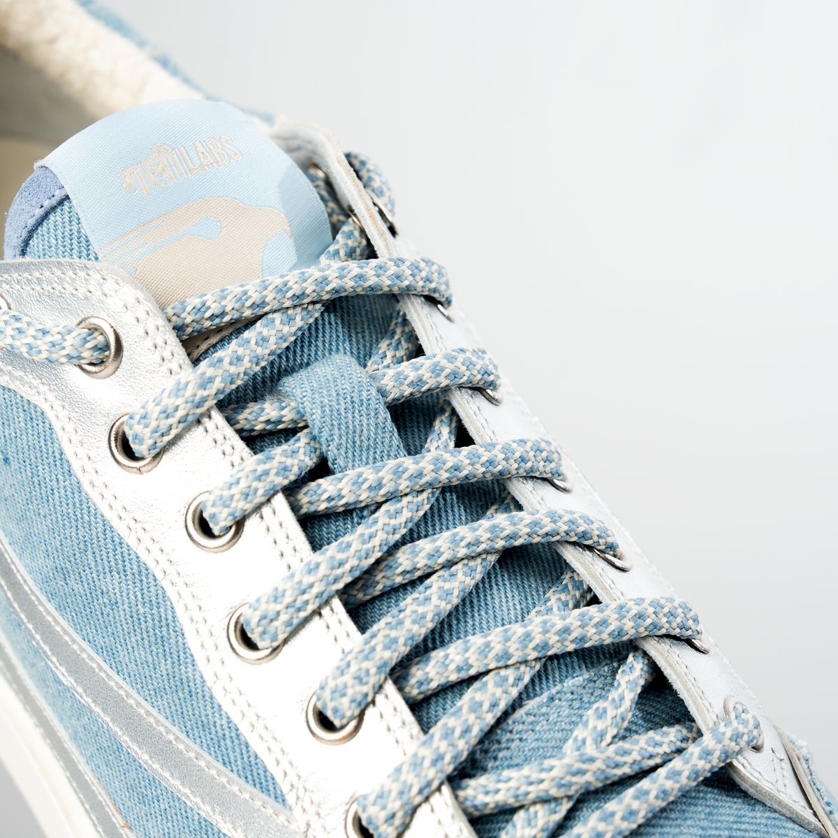 Gully Number 001 - Baaz Baadal Blue - image 3