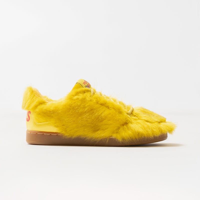 Gully Number 001 “Migration” - Golden Bird
