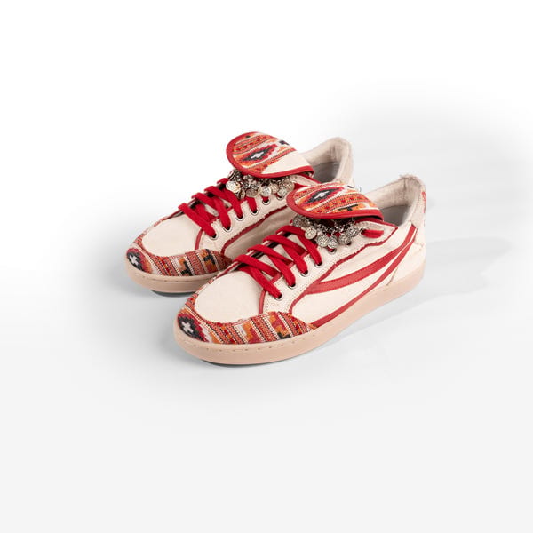 Gully Labs — Gully Number 001 Buransh Red for Women