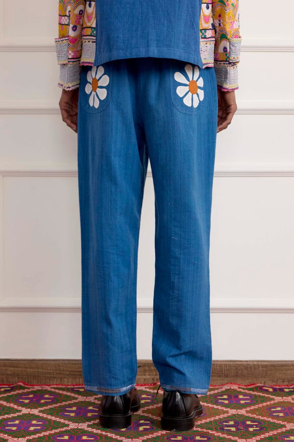 Harago — Daisy Flower Applique Pant