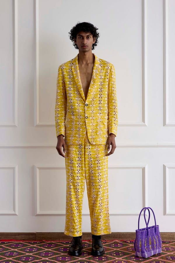 Harago — Floral Embroidered Jacket