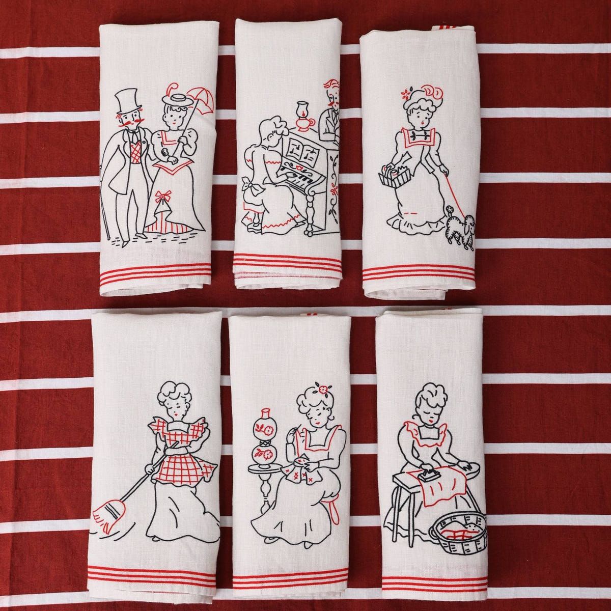 Antique Dainty Printed Table Napkin - image 1