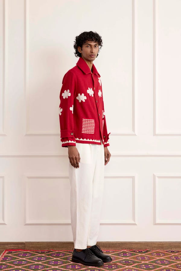 Harago — White Pleated Pants
