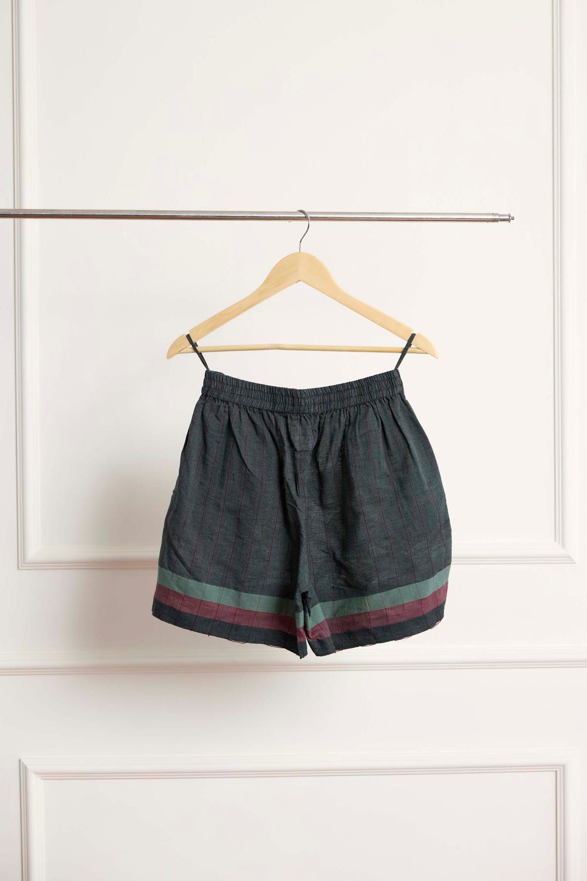 Floral Appliqué Shorts - image 2